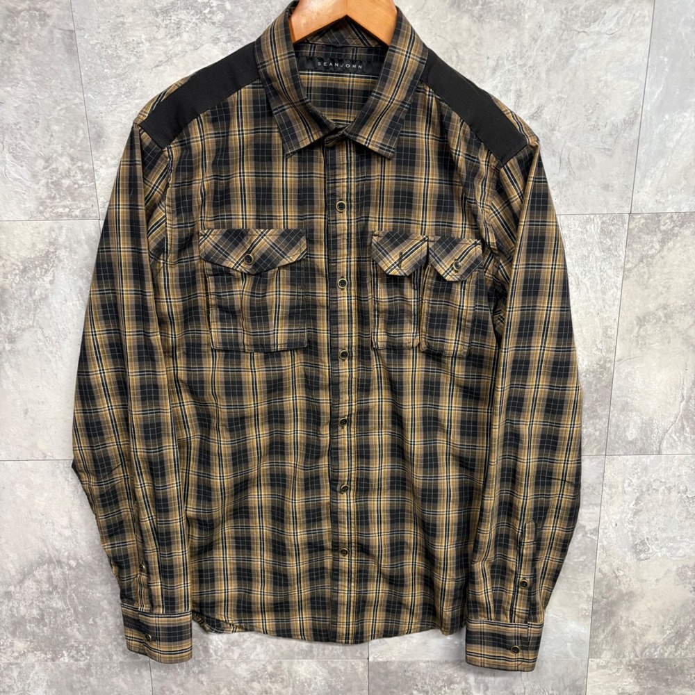 Sean John Mens Plaid Button Down Shirt Medium Black Tan Gold Long Sleeve Utility